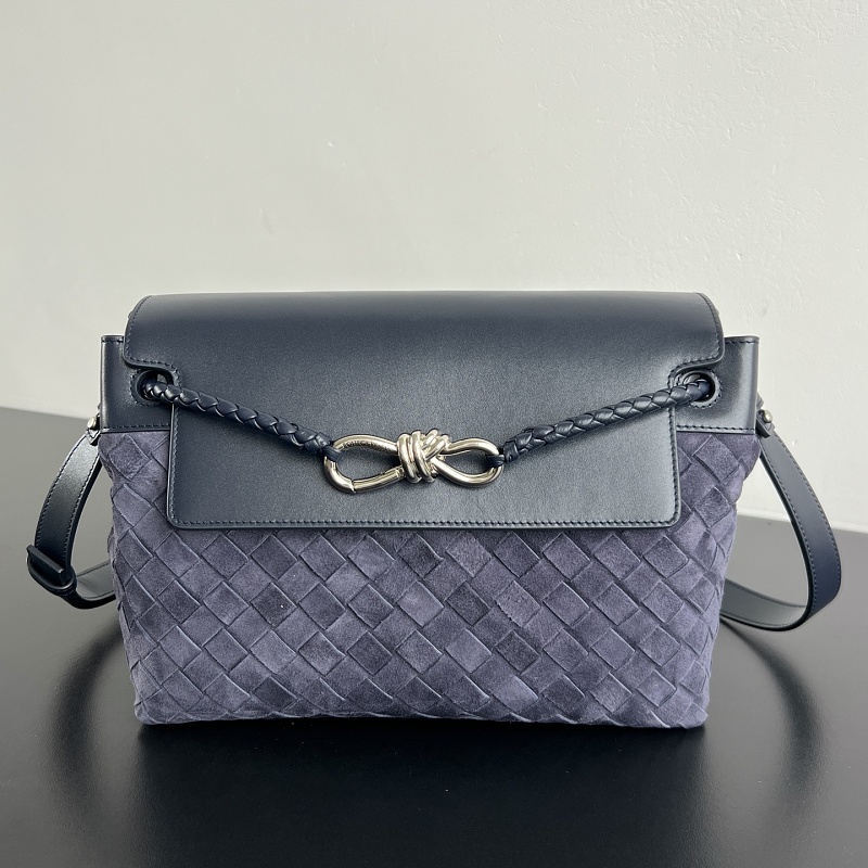 Crossbody bag from Scarlettluxury