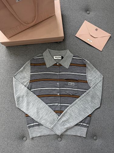 Sweater from Scarlettluxury