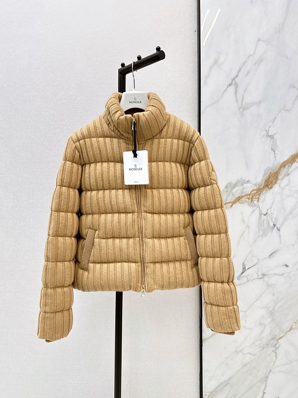 Down jacket from Scarlettluxury