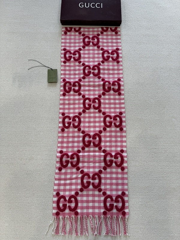 Scarf from Scarlettluxury