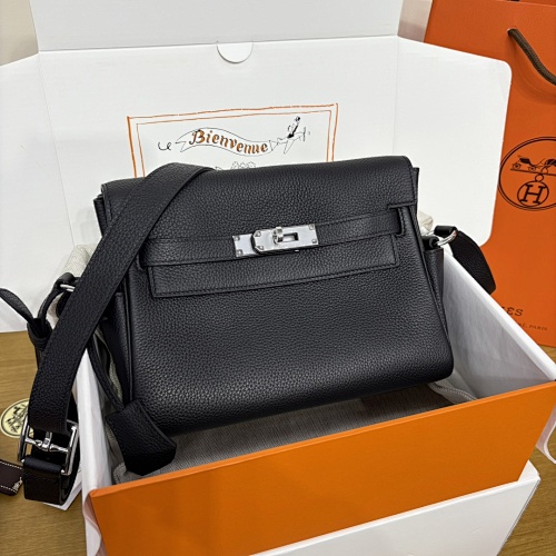 Messenger bag from Scarlettluxury