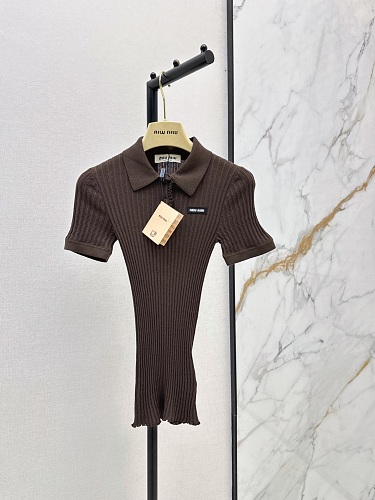 Sweater from Scarlettluxury