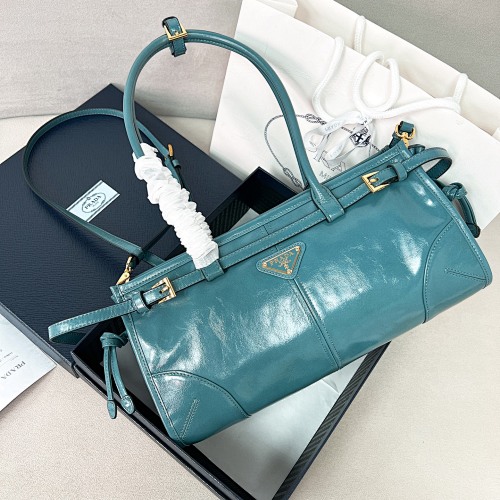Crossbody bag from Scarlettluxury
