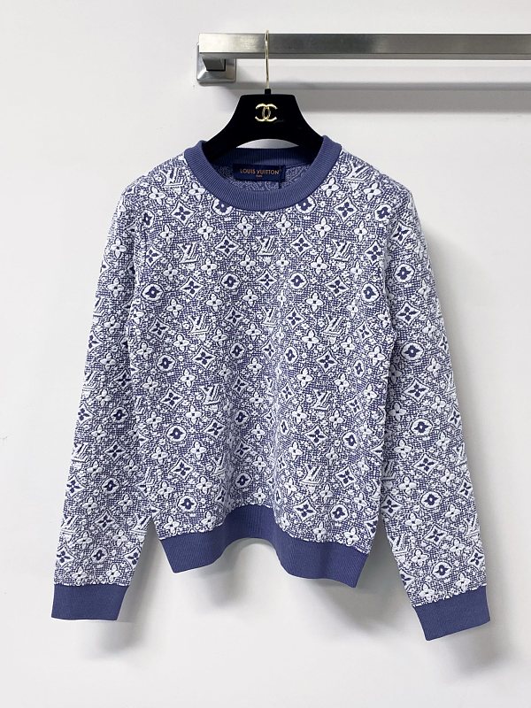 Long sleeve from Scarlettluxury