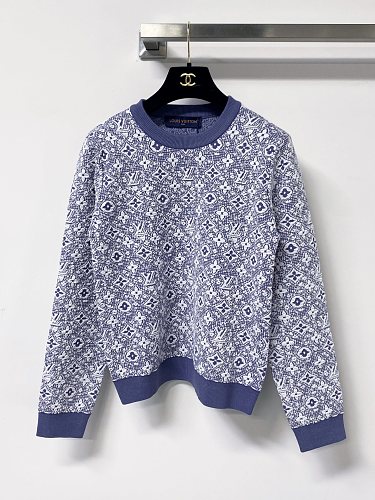 Long sleeve from Scarlettluxury