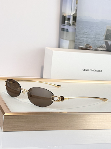 Glasses from Scarlettluxury