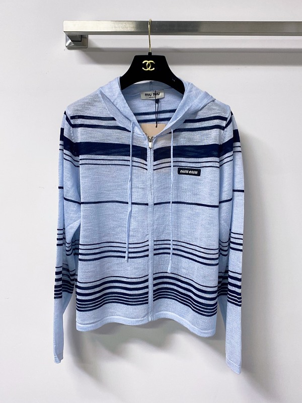 Long sleeve from Scarlettluxury