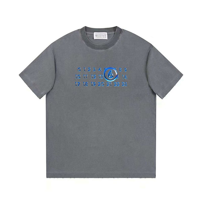 Tee from Scarlettluxury