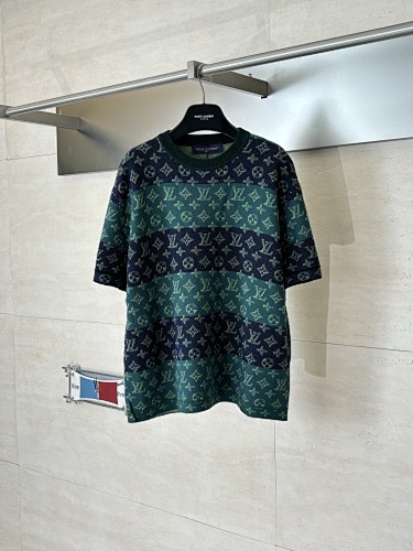 Tee from Scarlettluxury