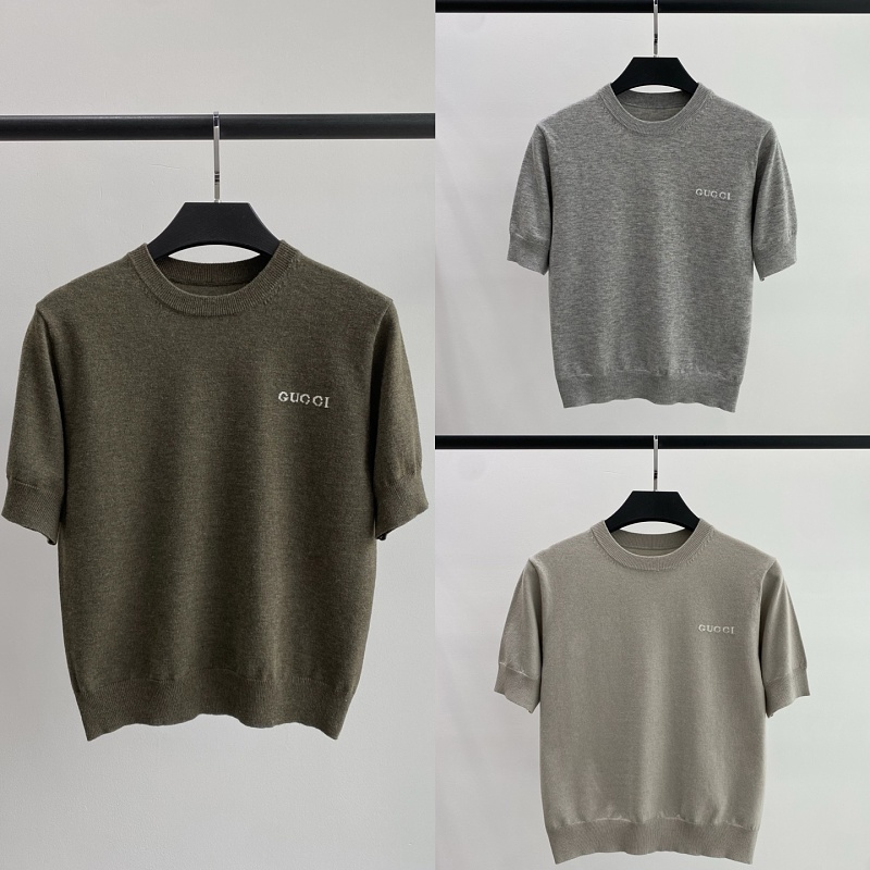 Sweater from Scarlettluxury