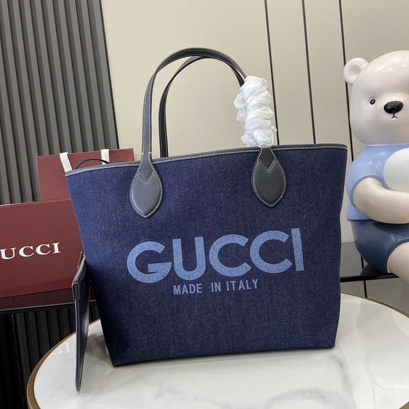 Supreme tote bag