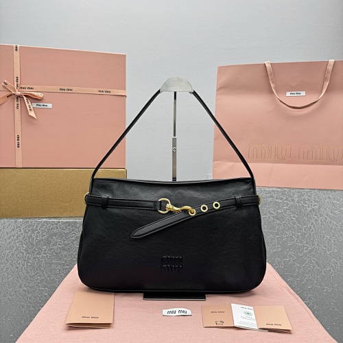 Shoulder bag from Scarlettluxury