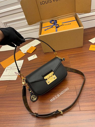 Louis Vuitton bag