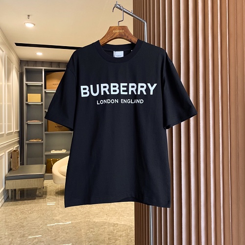 Tee from Scarlettluxury
