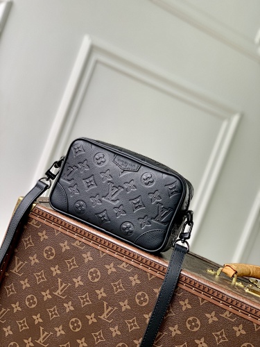 Louis Vuitton crossbody bag