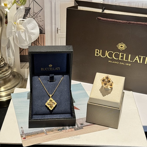 Necklace from Scarlettluxury