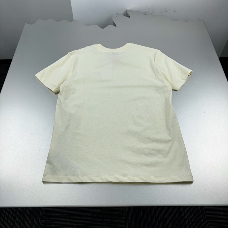 Tee from Scarlettluxury