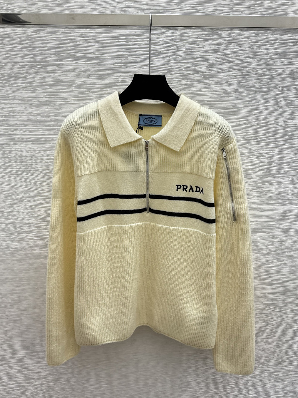 Sweater from Scarlettluxury