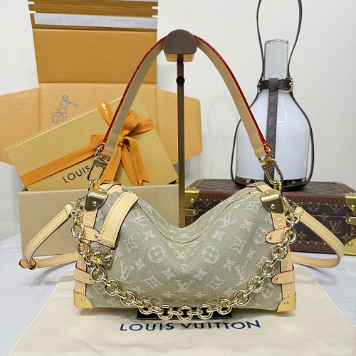 Louis Vuitton bag