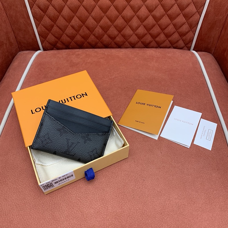 Card holder from Scarlettluxury