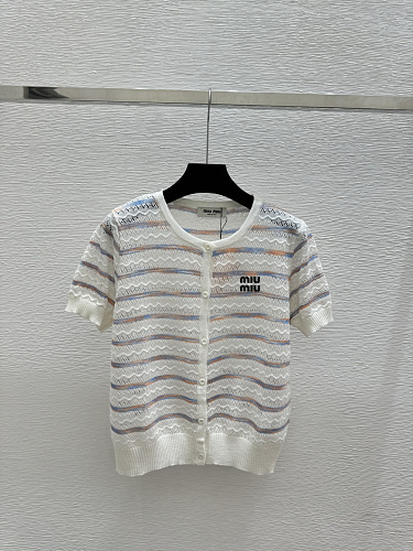 Sweater from Scarlettluxury
