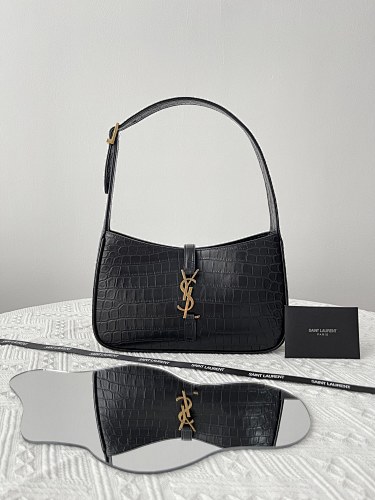Saddle bag from Scarlettluxury