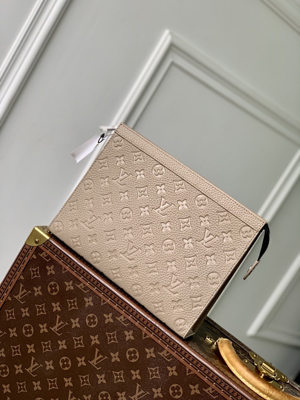 Louis Vuitton clutch