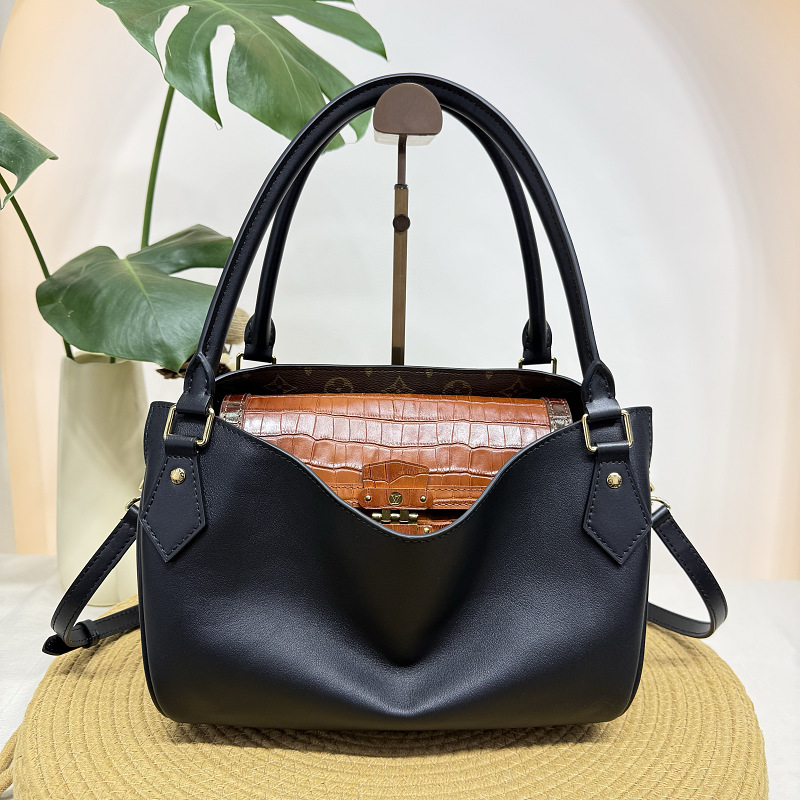 Handbag from Scarlettluxury