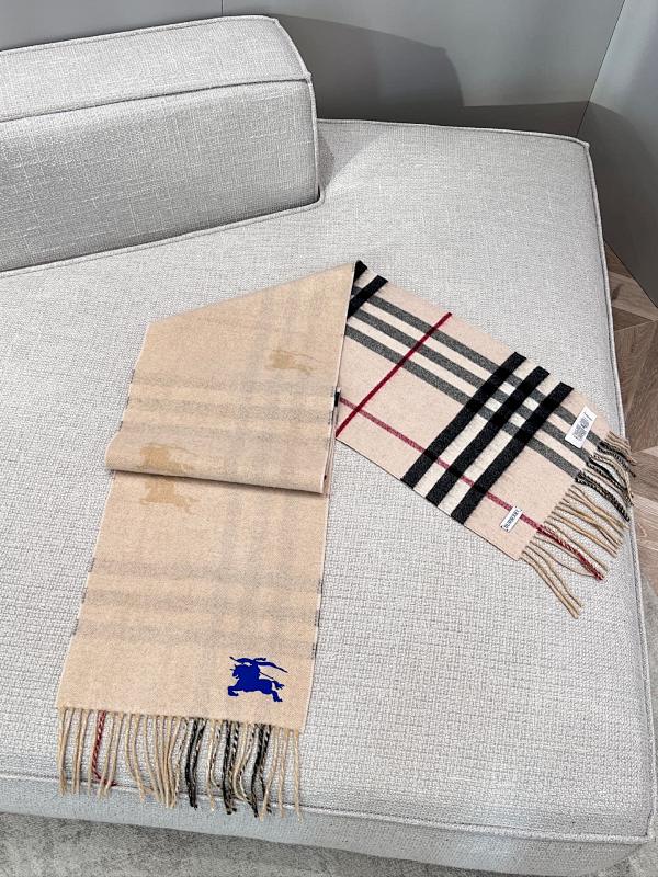 Scarf from Scarlettluxury