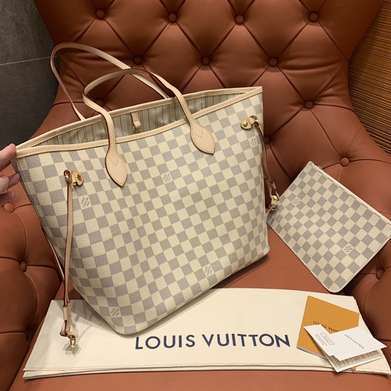 Louis Vuitton shopping bag