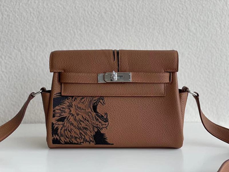 Kelly Messenger