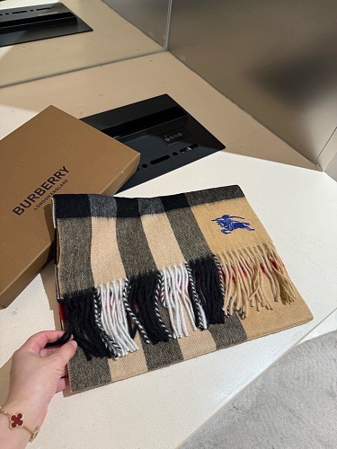 Burberry scarf