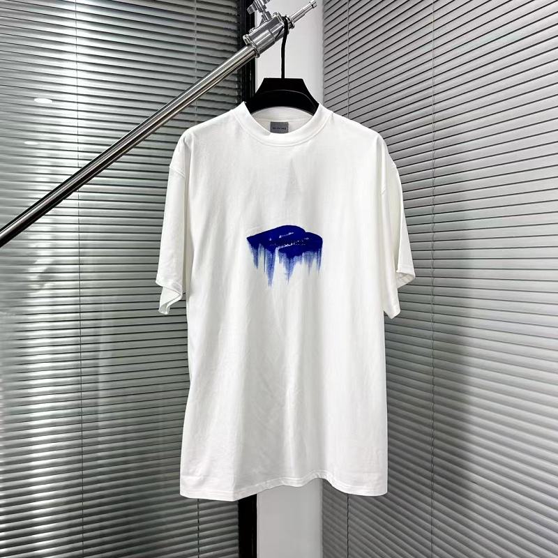 Tee from Scarlettluxury