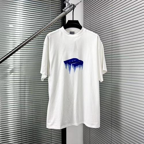 Tee from Scarlettluxury