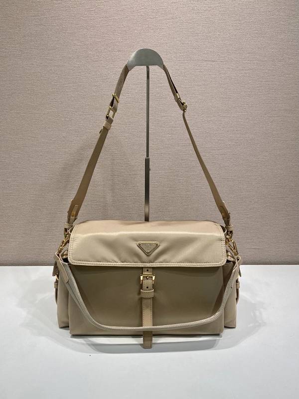Messenger bag from Scarlettluxury