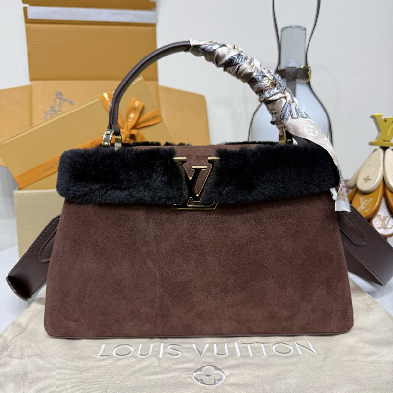 Louis Vuitton hat