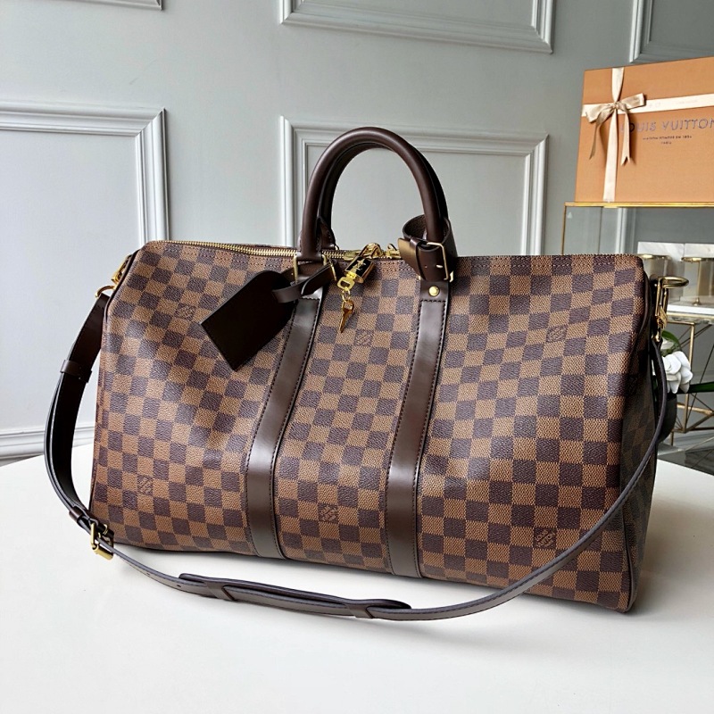 Travel bag from Scarlettluxury