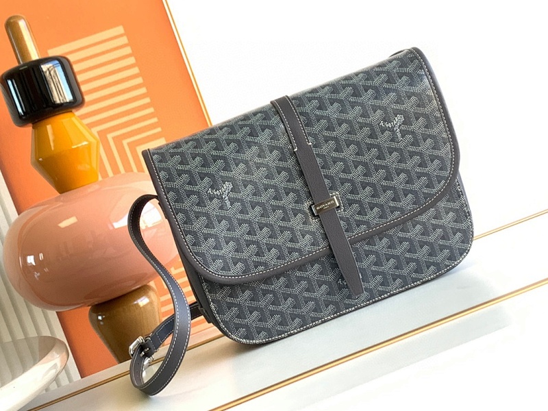 Messenger bag from Scarlettluxury