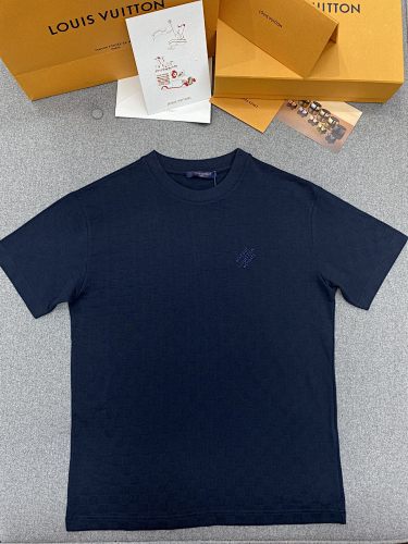 Tee from Scarlettluxury