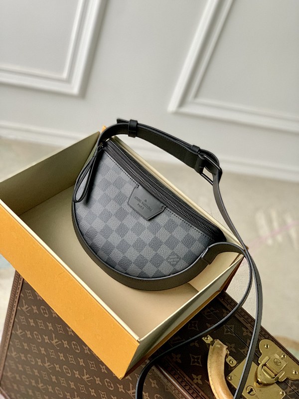 Louis Vuitton crossbody bag