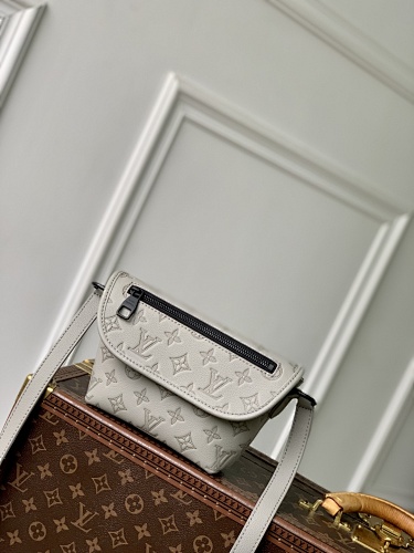 Louis Vuitton crossbody bag