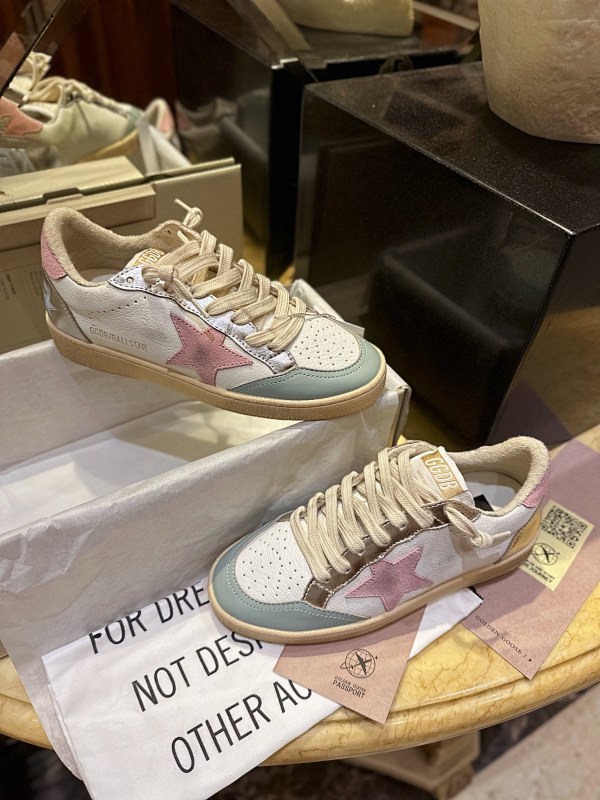 Sneakers from Scarlettluxury
