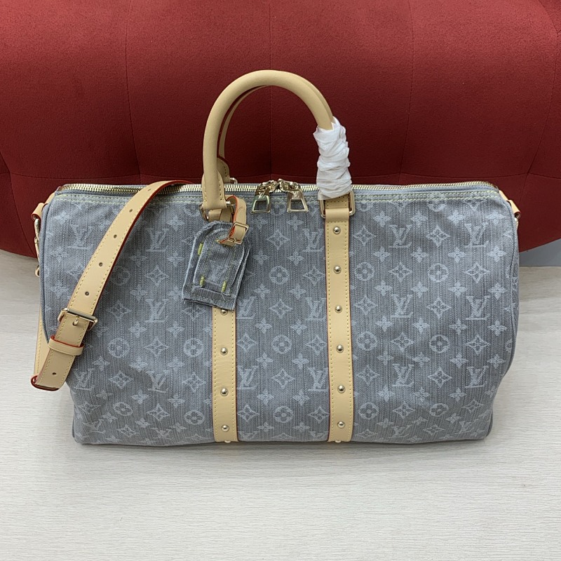 Louis Vuitton crossbody bag