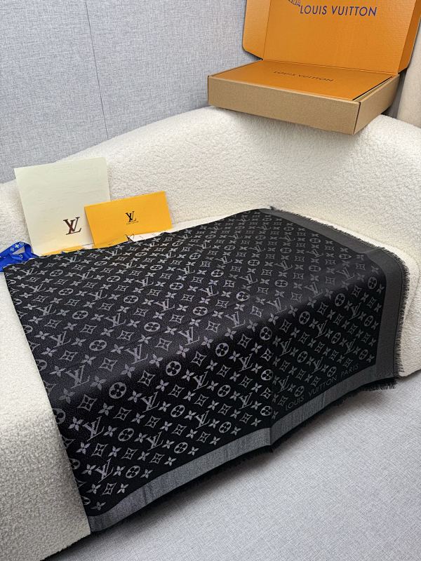 Louis Vuitton scarf