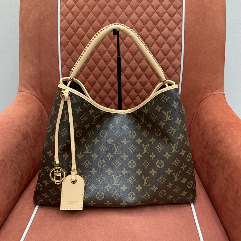 Louis Vuitton shoulder bag