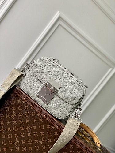 Louis Vuitton messenger bag