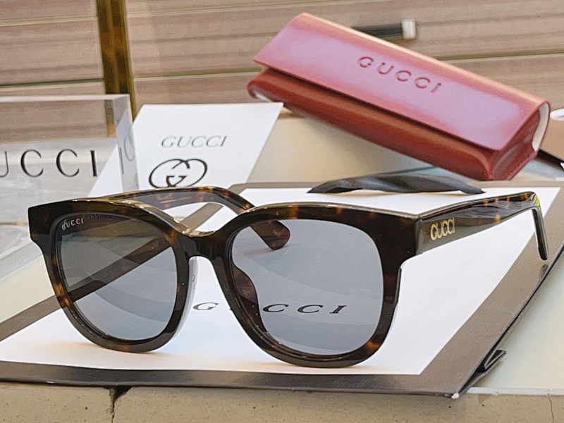 Glasses from Scarlettluxury