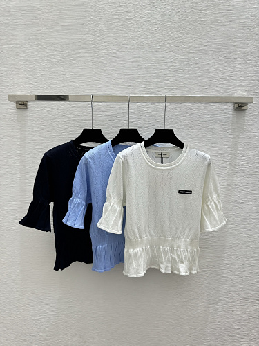 Sweater from Scarlettluxury