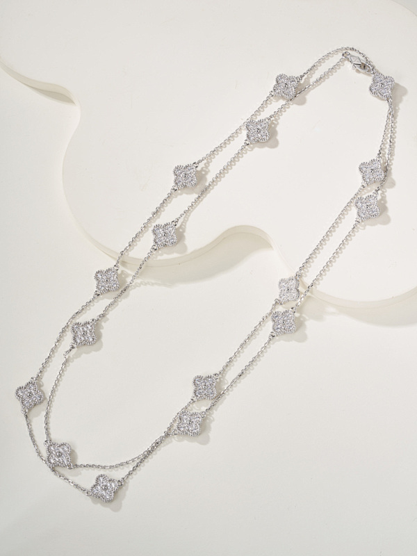 Necklace from Scarlettluxury