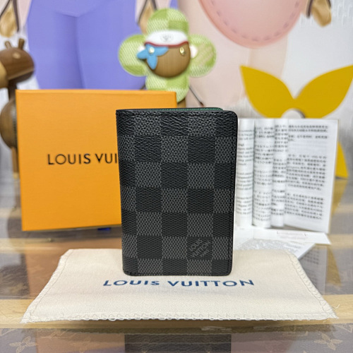Card holder from Scarlettluxury